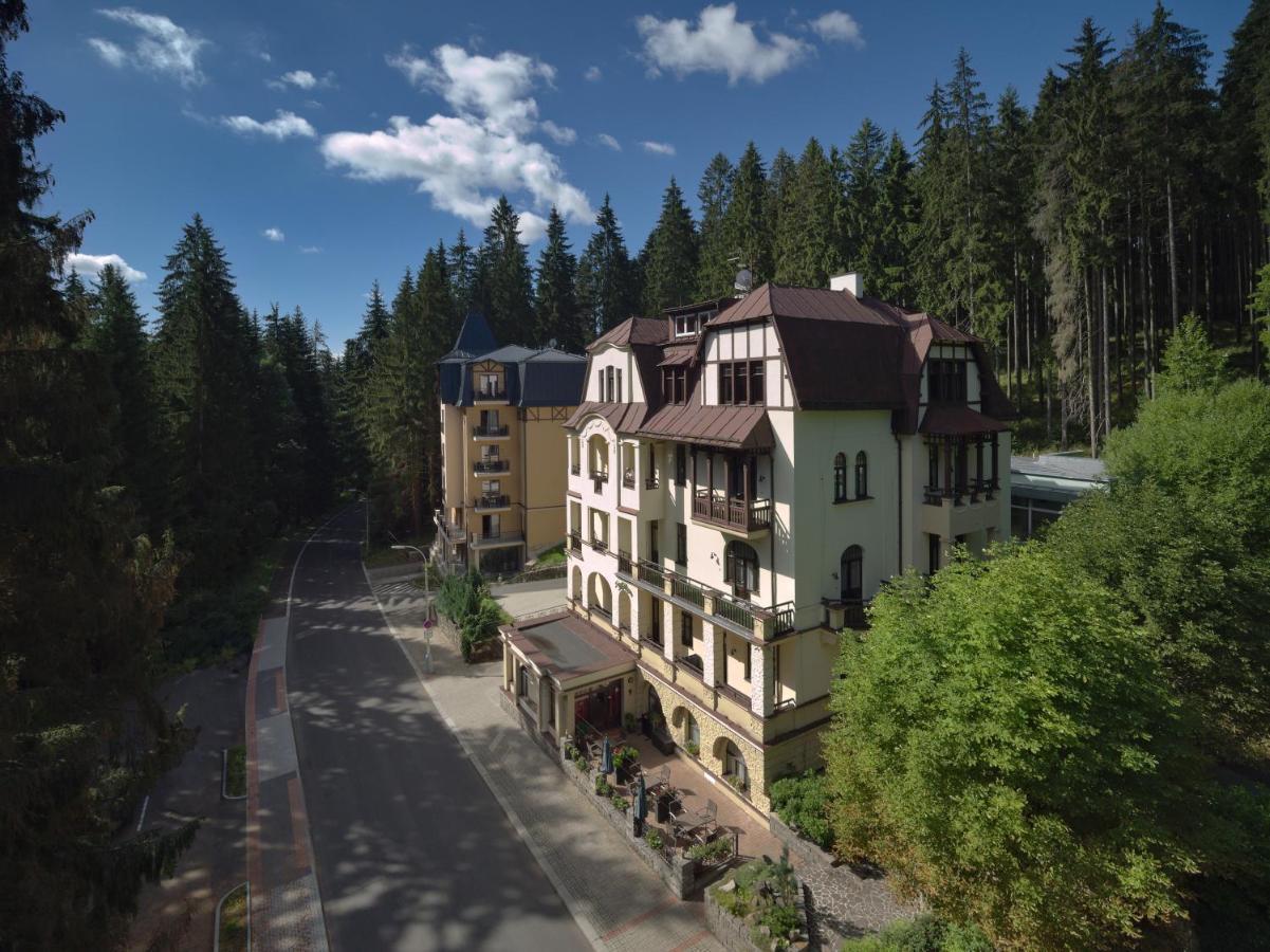 Spa Apartments St. Moritz Mariánské Lázně Eksteriør billede